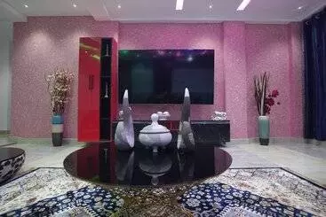 Aparthotel Mercy Royal Heights