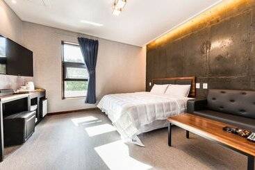 Motel Gangneung Bella