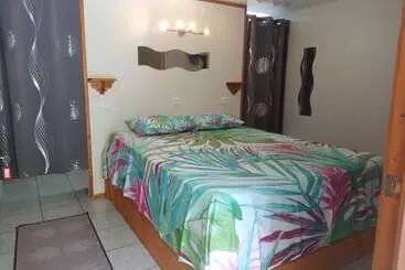 پانسیون Moorea Vaiare Lodge