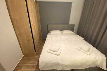 Lägenhetshotell Pomruj Suites