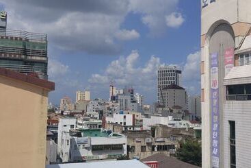 Alberg Baozen Guesthouse