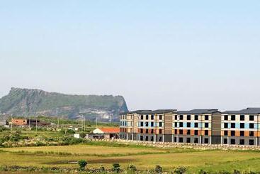Hotel Jeju Stay In Sungsan
