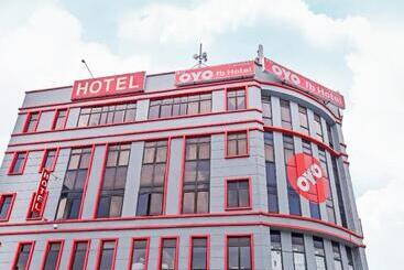 Hotelli Oyo Rooms Taman Midah Cheras