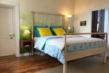 Bed and Breakfast L Ermitage