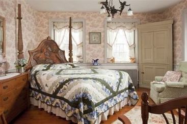 Country Hearth Bed & Breakfast