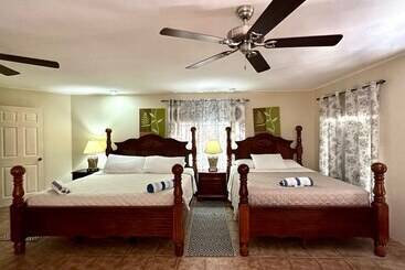 ホテル Blue Marlin Beach Resort