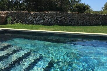 צימר Bastide Sainte Trinide