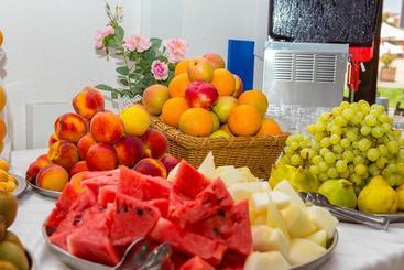 Отель дача Del Sol Ultra All Inclusive In Miracleon