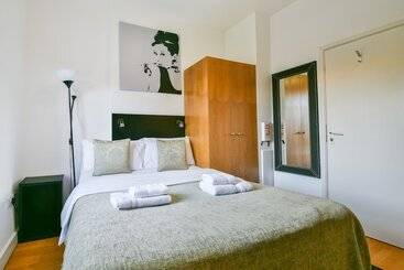 آپارتمان Studios2let   North Gower