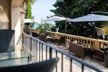 آپارتمان‌های توریست‌ها Villa Azur Cap D Ail