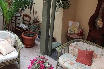 مبيت وإفطار Au Bel Air