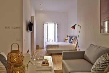 Lisbon Five Stars Apartments Combro 77