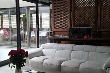 Be Loft B&b Pool & Spa