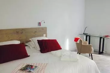 تختخواب و صبحانه Manoir Des Eperviers
