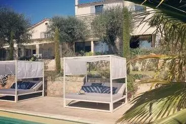 Bed and Breakfast Mas Saint Antoine   Chambres D Hôtes