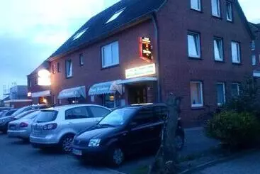 Hotelli Weinhaus