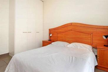 Otel Canterbury 501 Apartment