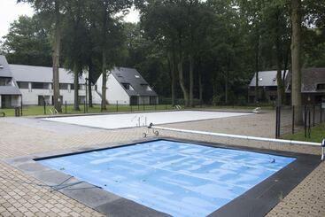 בית מלון כפרי Green Resort Limburg