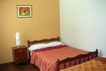 בית מלון כפרי Mary S House