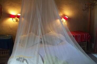 هتل Nour El Gourna