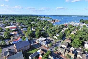 فندق Sandaway Suites & Beach