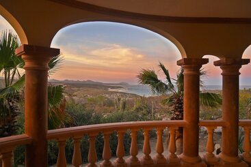 Hotel Villa Del Faro