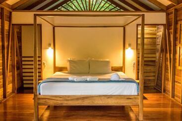 ベッドアンドブレックファースト Relax Natural Village Adults Only