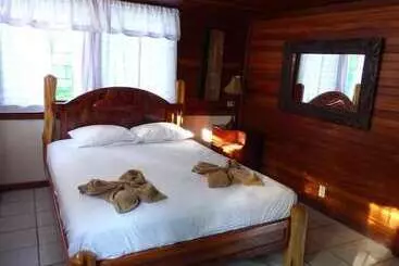 Hotelli Corcovado Beach Lodge