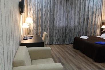 Отель Gold Shark