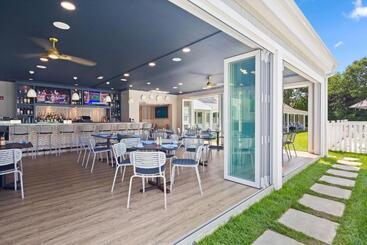 Szálloda Pelham On Earle