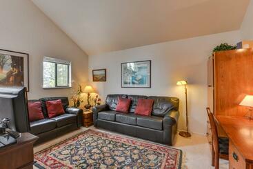 Отель Powder Village G 1 | Discover Sunriver