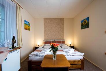 Rodinný Hotel Myslivna