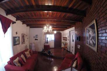 Bed and Breakfast Casa Familiar La Tortuga