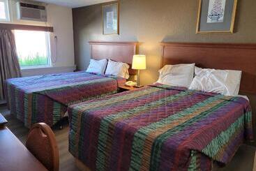 Canadiana Motel