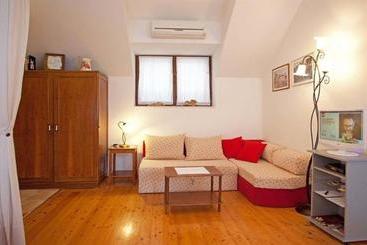 Hotel Apartment Margarita