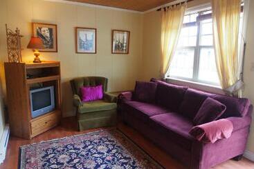 ホテル Woodside Inn