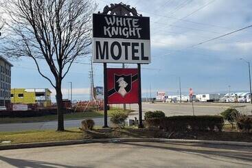 White Knight Motel