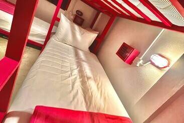 ユースホステル Slumber Party Krabi