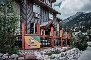 Hotel Creekside Villa