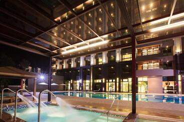 هتل The Fuli Resort Chihpen