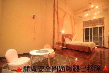 Yun Tien Feng Chuan B&b
