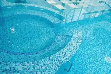 Hotel Mirage Medspa