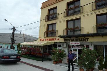 مُتل Pensiunea Old Sheriff