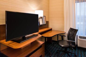 فندق Fairfield Inn & Suites By Marriott Utica