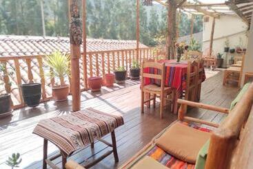 צימר Ollantaytampu Hostel Patacalle