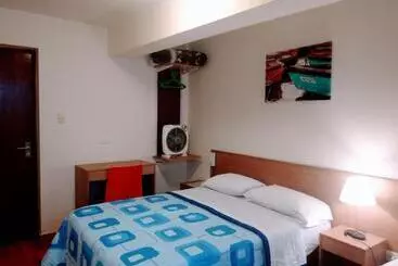 Hotel Paris Lima
