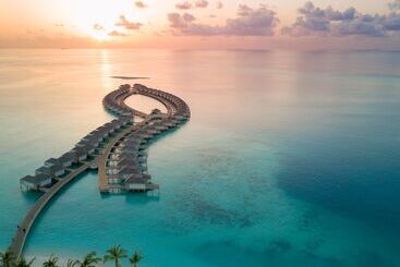 هتل Kandima Maldives