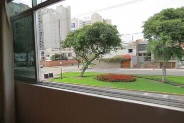 Hotel Miraflores Inn