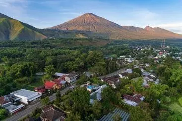 ペンション Tresno Sembalun Rinjani