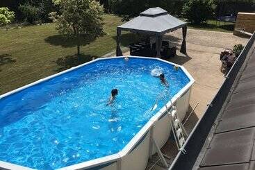 ベッドアンドブレックファースト Ferme De Marpalu